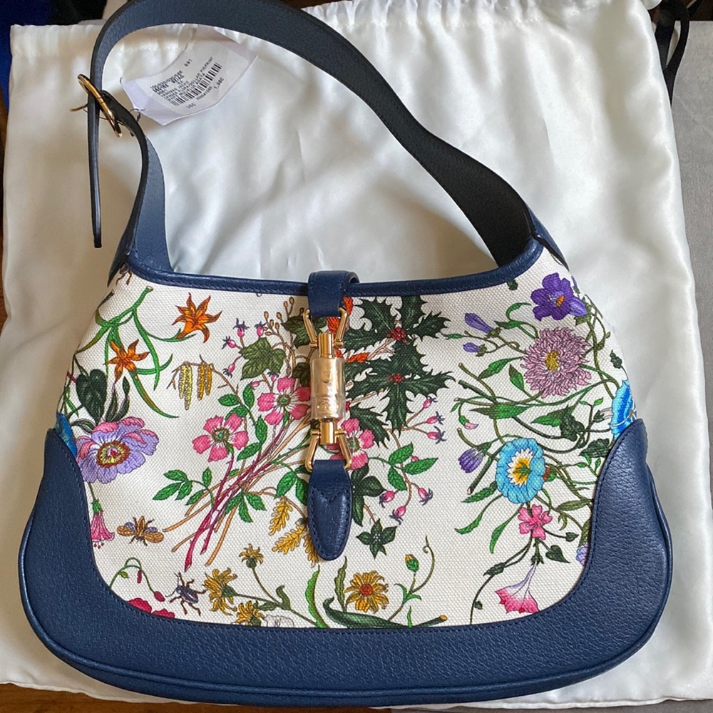 GUCCI
Blue Flora Canvas Jackie Medium Shoulder Bag